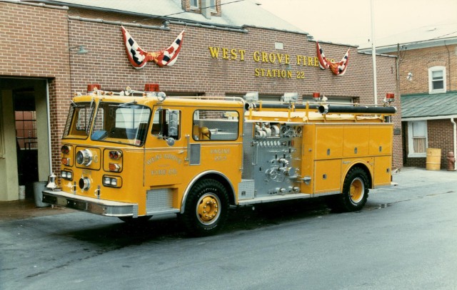 1983 Seagrave Pumper 22-1